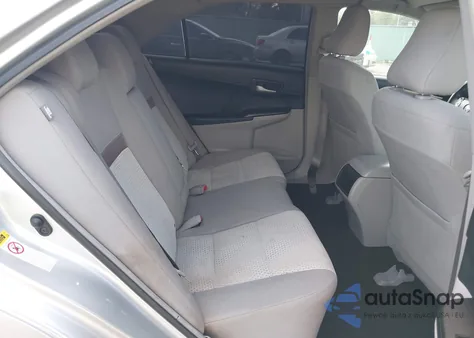 2012 Toyota Camry Le z USA, uszkodzony, nr VIN 4T4BF1FK7CR268435